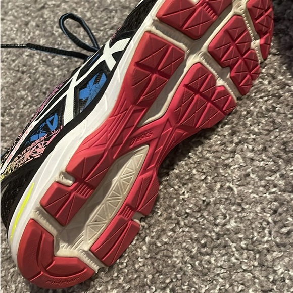 ASICS size 7 - Picture 2 of 3